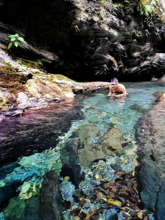 Cong Sen Backpackers Hostel T'ai-tung Zewnętrze zdjęcie